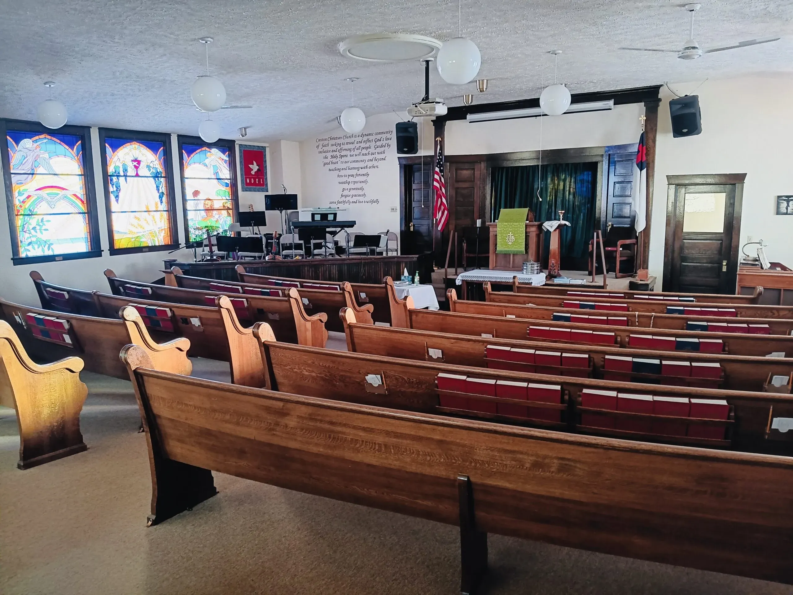 Creston Christian Church building